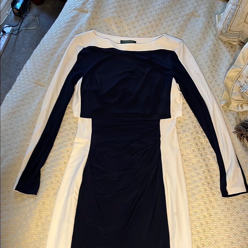 Lauren Ralph Lauren Black and White Sheath Dress with Raglan Sleeves